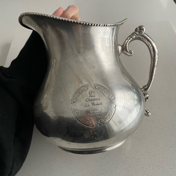 Chateau le monet 1880 selection fluted pitcher - Picture 5 of 8